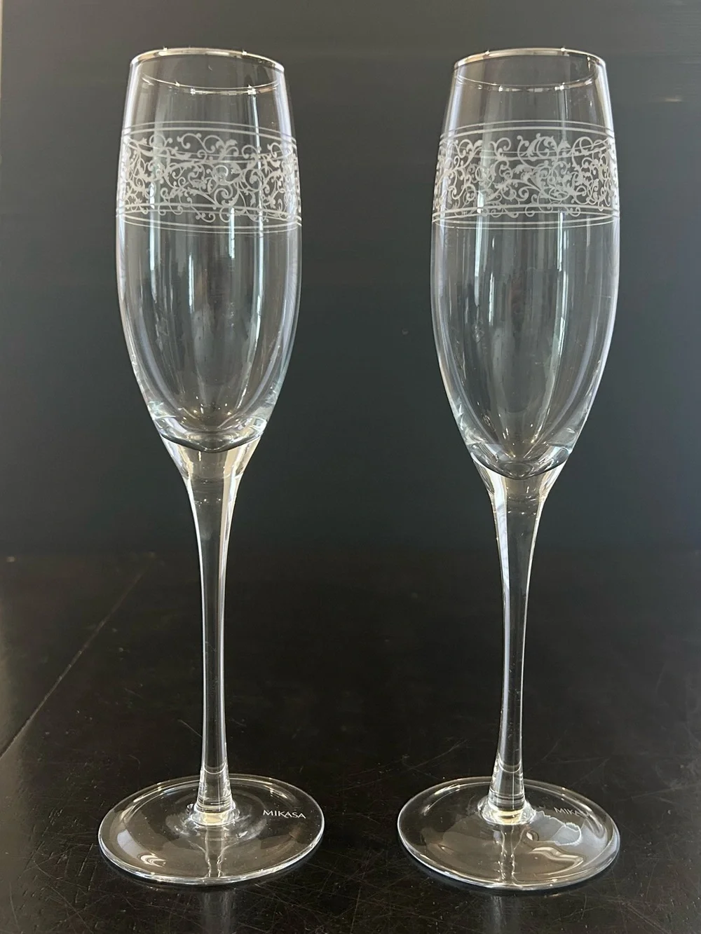 Mikasa Elegant Scroll Champagne Flutes - Set of Two